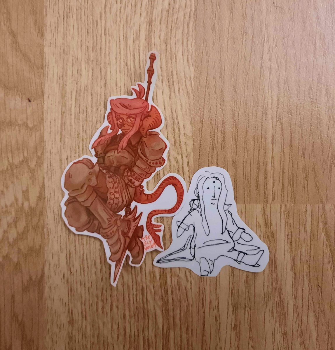 TheSlyVoid9's tweet photo. +my own stickers and bananas for scale https://t.co/LKi9lYM632
