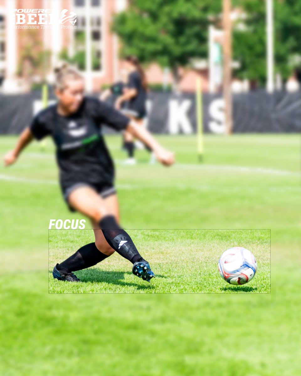 UNDsoccer's tweet photo. FOCUSED.

#UNDproud | #LGH https://t.co/JUPuSUjm7t