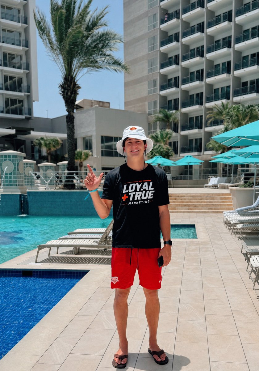 loyalandtruemkt's tweet photo. The Pokes @osumbb have been having a blast down in Puerto Rico! 🇵🇷🤠They're 2-for-2 against Puerto Rico Fuerza, with more to look forward to! Loyal+True Marketing is proud to support our athletes and coaches. We can't wait to see what this talented group accomplishes this season! https://t.co/yA3udBzHQA
