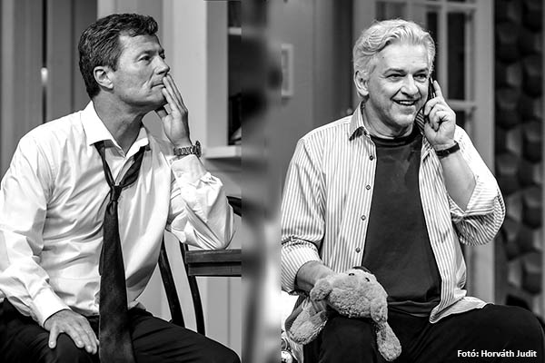 theater_hu's tweet photo. A Centrál Színház Alföldi Róbert és Stohl András főszereplésével augusztus  8-án - az őszi budapesti premier előtt - a Szigliget Várudvarban  mutatják be, Neil Simon Furcsa pár című Tony-díjas klasszikusát.
https://t.co/c9Y0Wnl3o5 https://t.co/5zJx00R9RS
