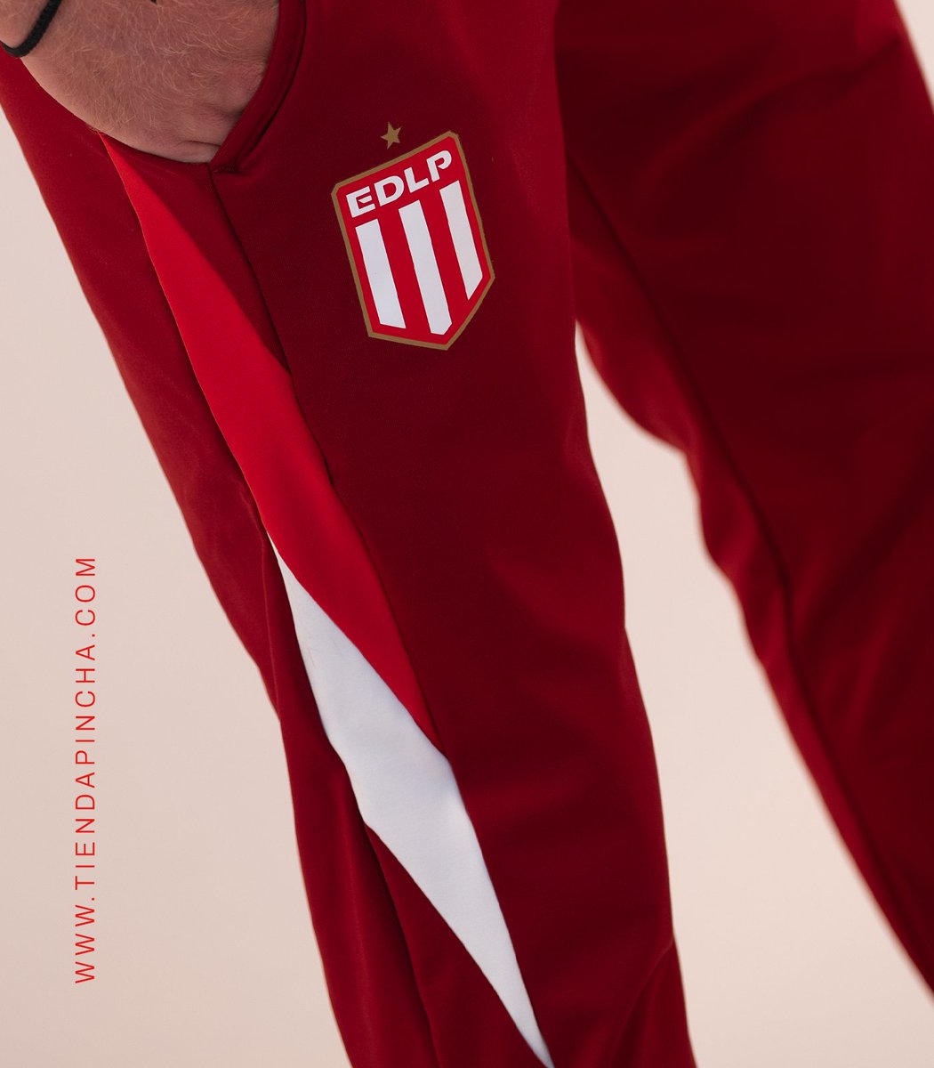 tiendapincha's tweet photo. 🇦🇹 El hábito de mejorar y mejorar
🔥 Pantalón de entrenamiento 2026 bordó

🤝 6 CUOTAS SIN INTERÉS en carritos superiores a $180.000 (Mercado Pago)
💸 10% OFF por pago con transferencia
🌎 Envíos a todo el mundo
🇦🇷 Nacionales y Locales Express GRATIS a partir de $180.000 https://t.co/iNnRNPxwJS