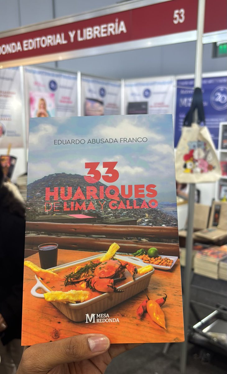 eabusad's tweet photo. Si estás estos días por la Feria Internacional del Libro (en el Jockey), mi libro "33 Huariques de Lima y Callao" está en stand 53 de la editorial Mesa Redonda. ✌️ https://t.co/R4mHhPLLvM