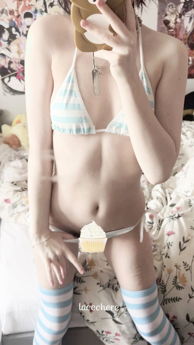 lacechere's tweet photo. bikini baby https://t.co/jyd7j3WAaE