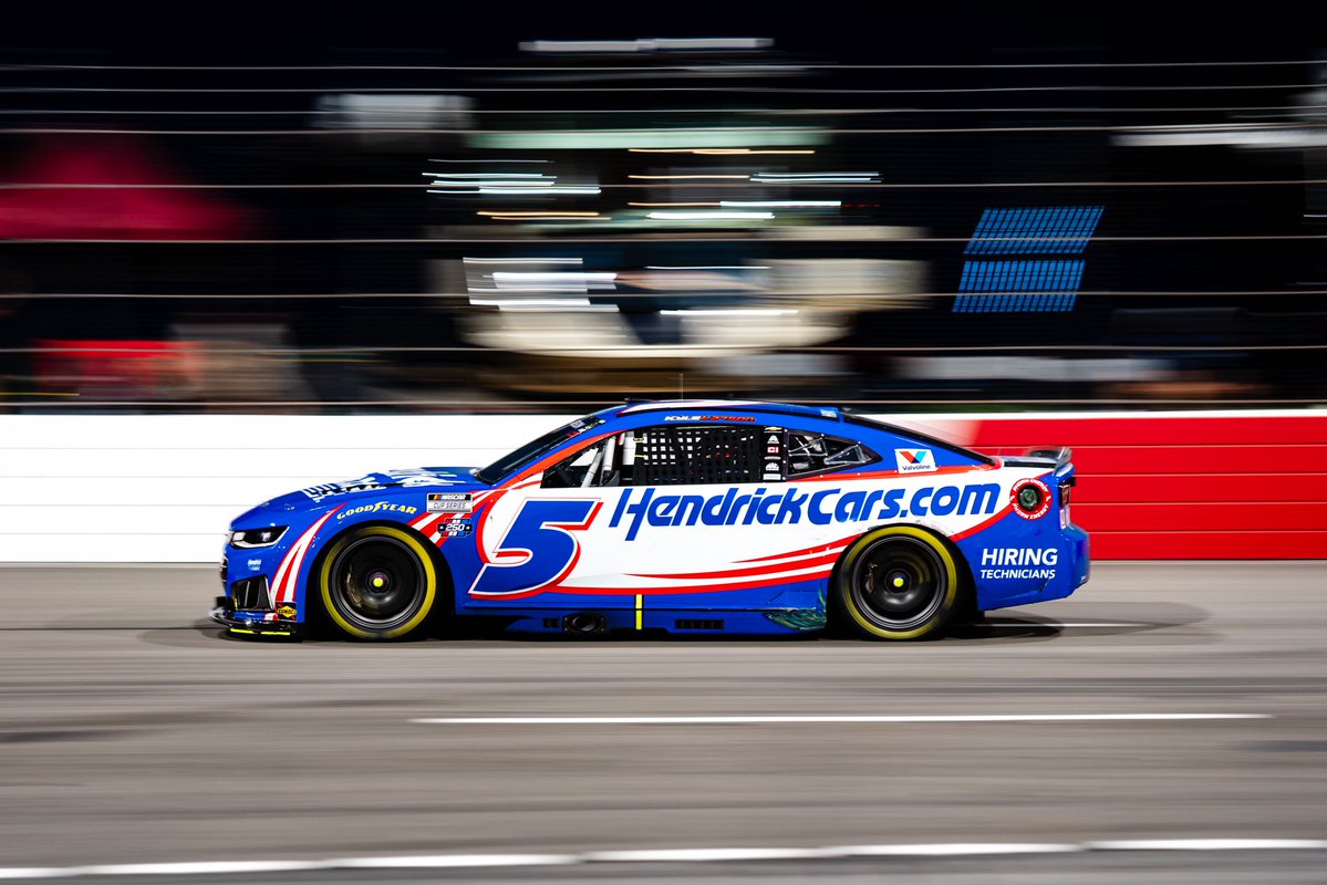 TeamHendrick's tweet photo. A few more…

(Shoutout to our great photographers) https://t.co/VogYVWYBGu