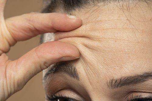 W2WFinance's tweet photo. Since Botox was approved to temporarily reduce the appearance of wrinkles in 2002, cosmetic neurotoxins that relax muscles in the face have become so popular—and widely accessible—that a totally smooth countenance has lost some of i https://t.co/IU9KG8wjYV https://t.co/yhVyu7U17V