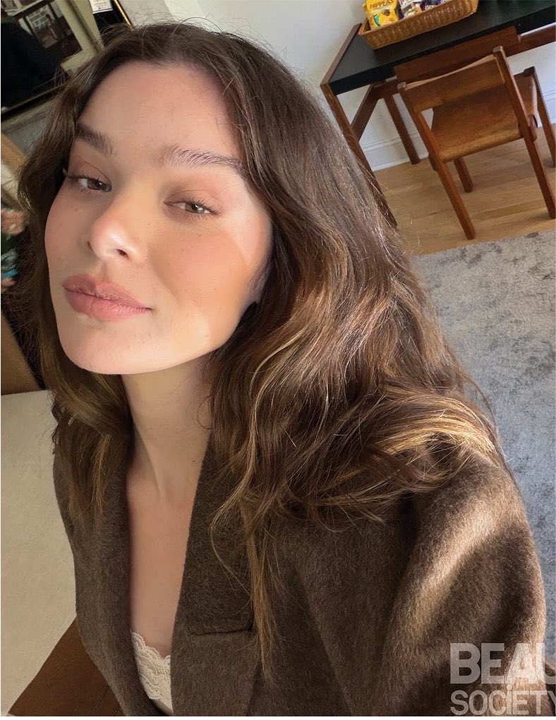 SteinfeldSource's tweet photo. OBSESSED WITH HAILEE STEINFELD https://t.co/w36SGt8HAe