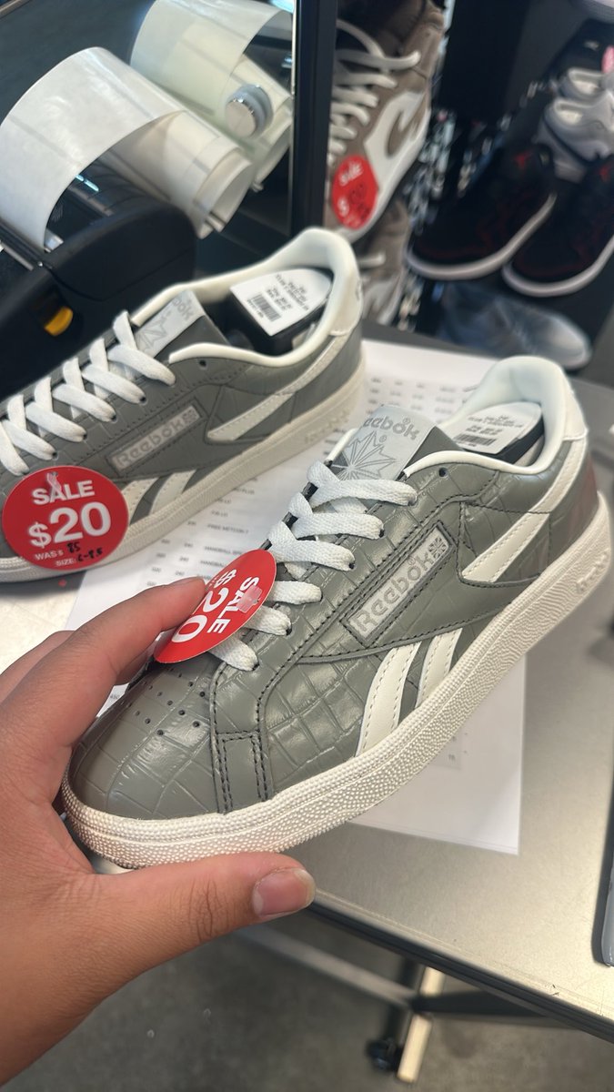 GuruChillin's tweet photo. I know everyone on Twitter goes on $200 dollar dates and only wears Amiri and Miu Miu but if you make new Status account (completely free) with JD Sports, you can get a $10 coupon and get these for less than a 4 piece Supremes combo. Just sayin. https://t.co/KXyac3z2F2