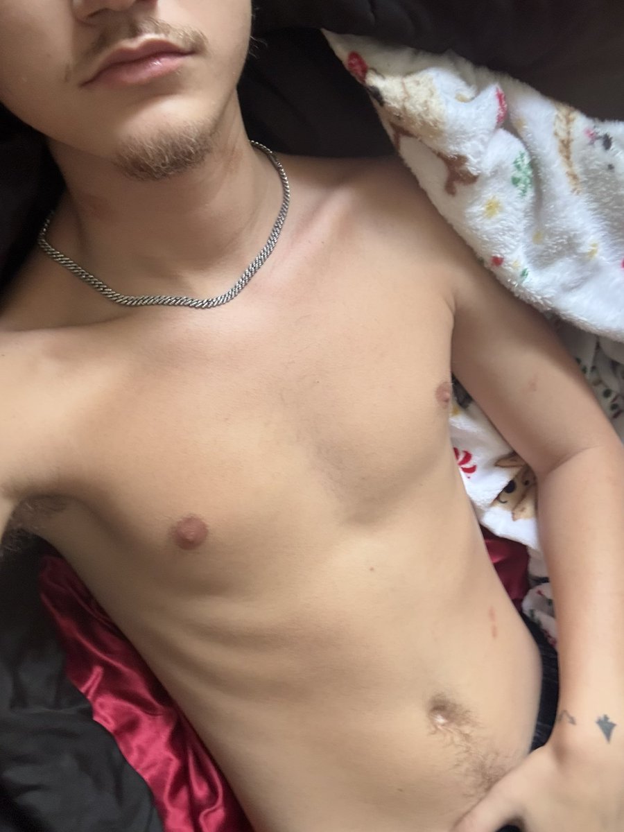 theyluvlil33's tweet photo. Laying in bed. Been taking lots of more pictures in case someone wants them, but y’all don’t love me like that.🤭😫 https://t.co/Luu4zxomyJ
