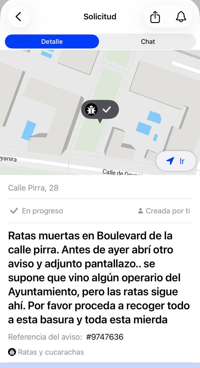 AVBarrioDeRejas's tweet photo. Entre los setos nos encontramos 🐀 muertas secas 🙆🏻‍♀️
El aviso para su recogida esta dado en la APP de @MADRID pero últimamente la APP funciona de aquella manera ya que nos dan por resuelto lo que no lo está. 
¿Estará mucho tiempo ahí la 🐀?🙄🙃
@AlmeidaPP_ 
@bcarabante 
@InmaSanzO https://t.co/mjIChfZWpe