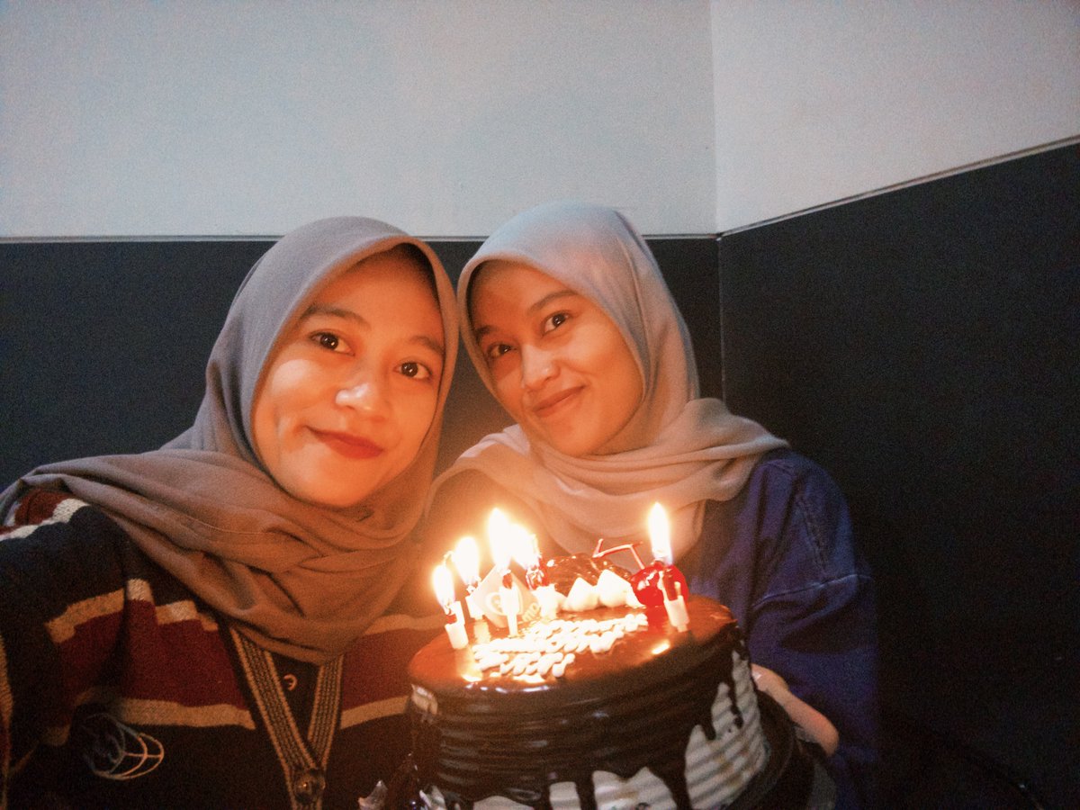 madebymair's tweet photo. terima kasih anak baik 🥰 https://t.co/K08mSmqncs