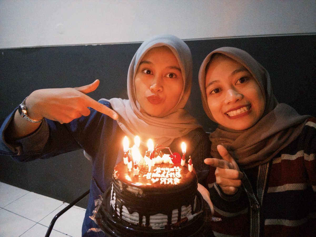 madebymair's tweet photo. terima kasih anak baik 🥰 https://t.co/K08mSmqncs