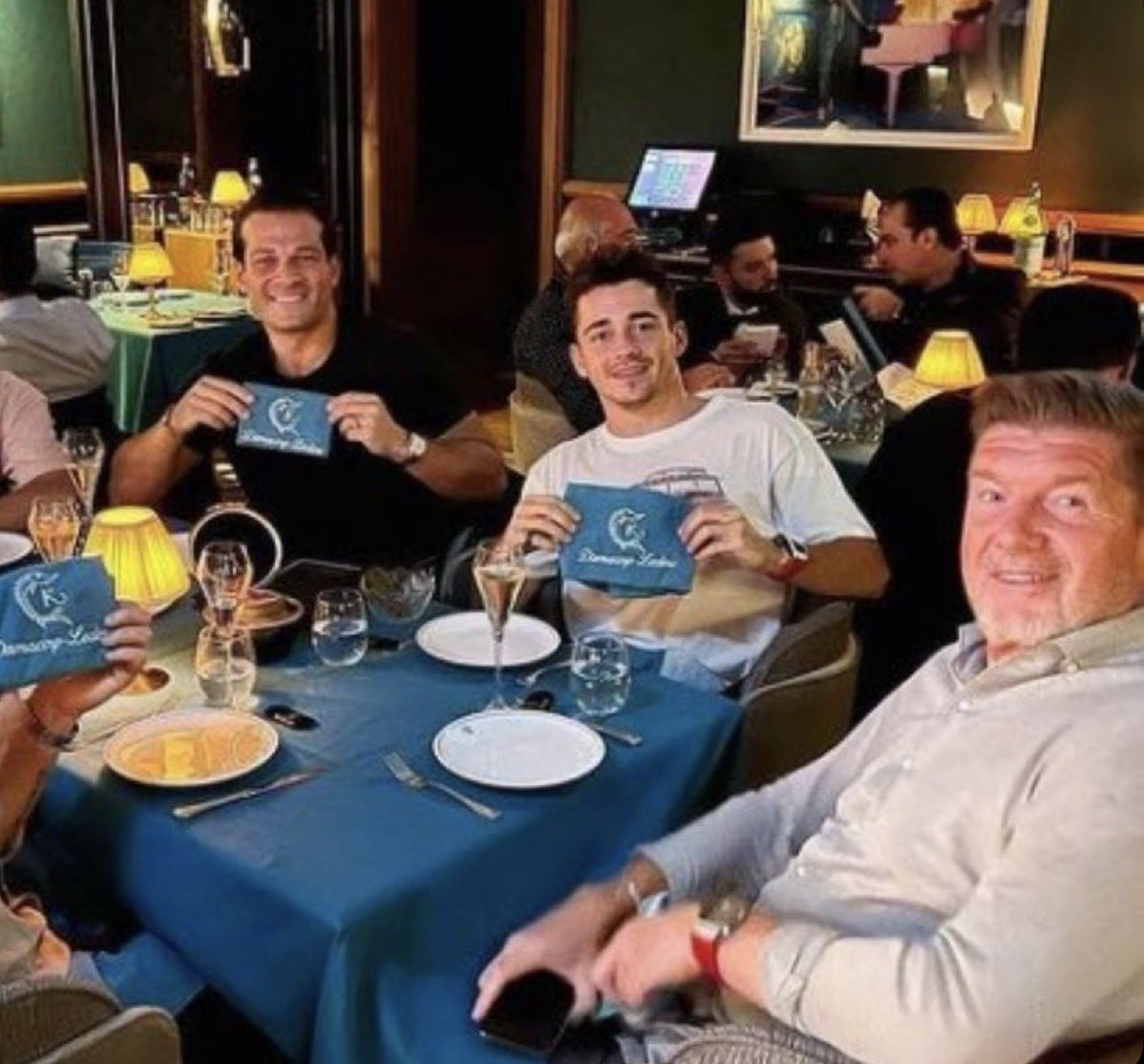 lecbrams's tweet photo. ᢉ𐭩 he once went to dinner with a criminal and that was how the criminal was found https://t.co/I0EYZgxwVz