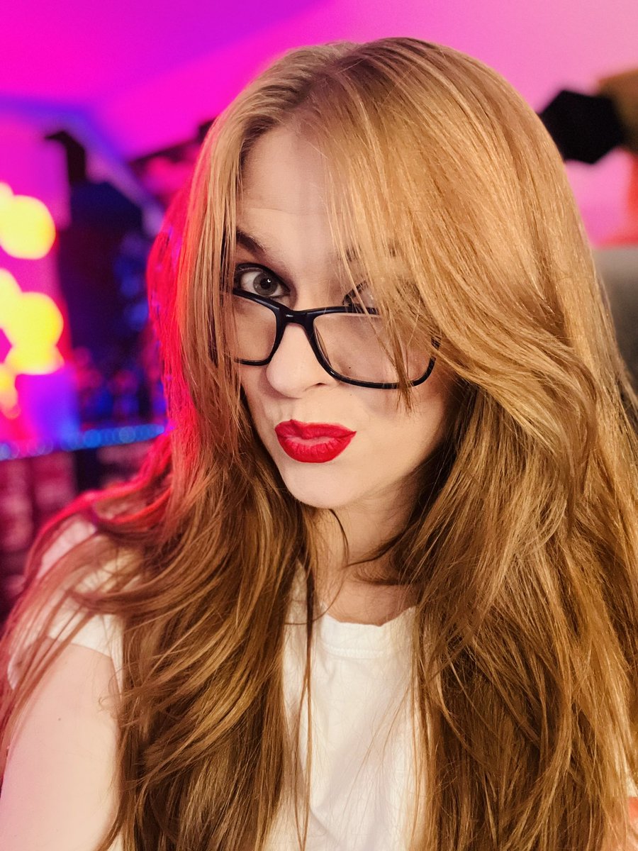 R3DxVelvet's tweet photo. LIVE NOW!! 🔴

The last Clappening of July in the form of Among Us with the community! 🤣

https://t.co/1Zr2cwplEJ https://t.co/e5P4ZoddnC