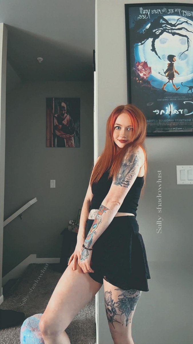SallyShadowlust's tweet photo. Spicy content coming soon….keep an eye out 💋 https://t.co/8R0QEAmiuI