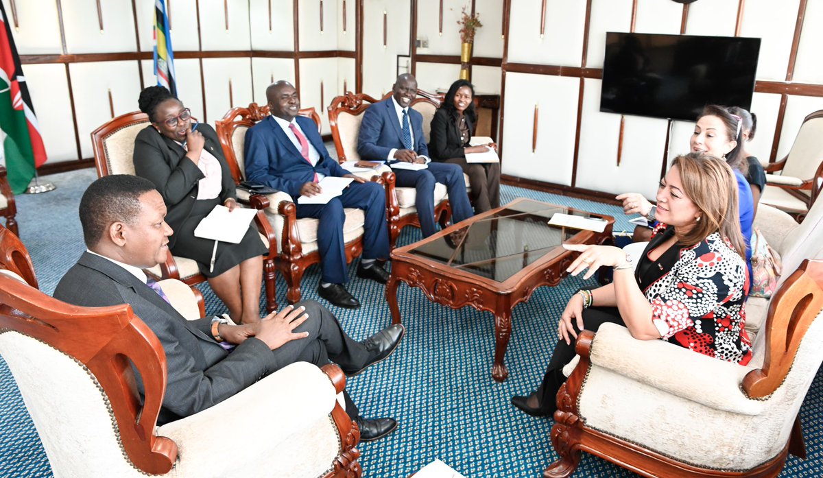 DrAlfredMutua's tweet photo. 𝐒𝐓𝐑𝐄𝐍𝐆𝐓𝐇𝐄𝐍𝐈𝐍𝐆 𝐊𝐄𝐍𝐘𝐀–𝐉𝐎𝐑𝐃𝐀𝐍 𝐋𝐀𝐁𝐎𝐔𝐑 𝐂𝐎𝐎𝐏𝐄𝐑𝐀𝐓𝐈𝐎𝐍

I was pleased to receive a courtesy call from the Ambassador of @JoEmbassyKenya to Kenya H.E. Rulan Samara for discussions on enhancing labour cooperation between our two countries.

Our discussions focused on expanding employment opportunities for Kenyans in the agriculture, hospitality and domestic work sectors, while strengthening labour agreements to promote safe, fair and well-regulated labour migration.

We also explored opportunities for skills development in high-demand fields such as Information Technology (IT), engineering and cybersecurity to better prepare Kenyans for the global job market.

I was joined by the Labour Commissioner, Ms. Hellen Apiyo, the Secretary for Labour Migration, Mr. Joel Mwanzia, and the Assistant Director for Labour Migration, Ms. Alice Chonga. We remain committed to creating more overseas employment opportunities while safeguarding the welfare of Kenyan workers.

Mbele iko sawa