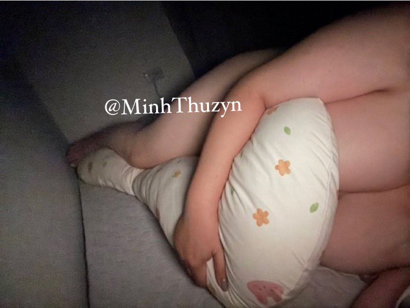 MinhThuzyn's tweet photo. gio này có ai nwng hongg 😙 https://t.co/ZutpZjZmxU