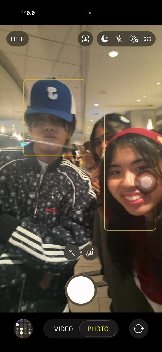 jake1uvs's tweet photo. never posted this here but jake1uvs finally met her favorite boy ever i cant believe this is real i love JAKEY #BLOODSAGAINOAKLAND https://t.co/ZUMEInwKiK
