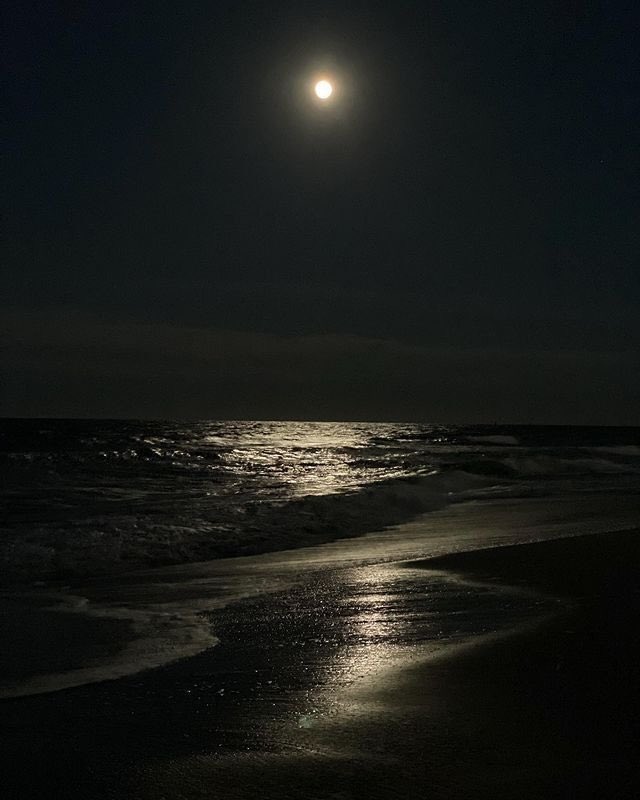 GaiaSerenity's tweet photo. the sound of the waves https://t.co/Rus3nWe3OJ