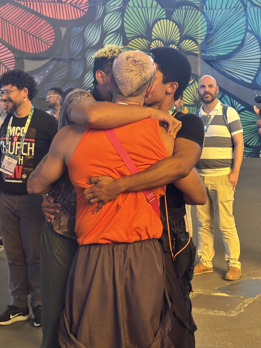 neolithicrumba2's tweet photo. Today I met @shogosensei1 and on Instagram @AcepGates both with @mpactglobal Ending HIV stigma with their Kiss-in action just outside the Global Village @iasociety @AIDS_conference #HIV #NoShame #PLWH https://t.co/WGp4QFuSSl