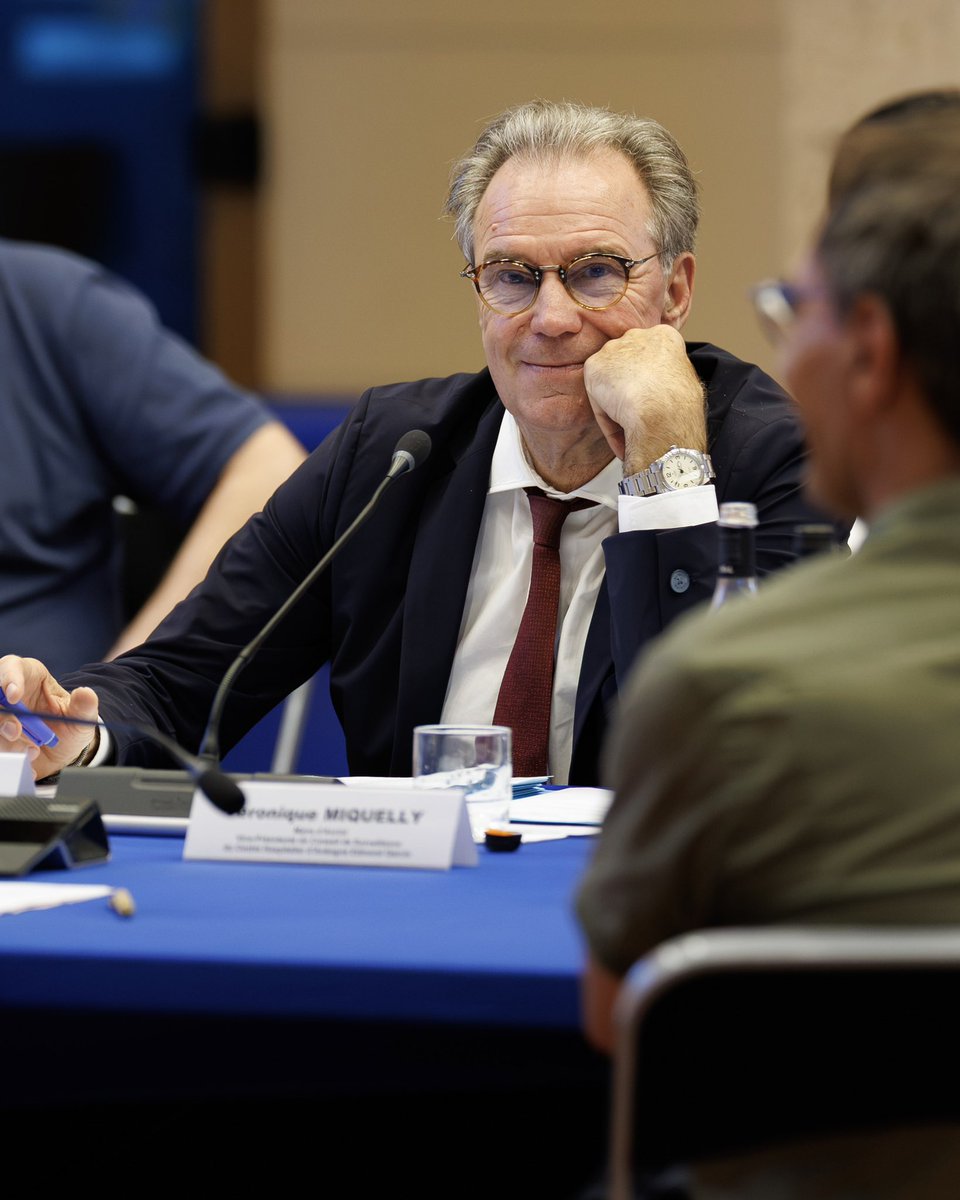RenaudMuselier's tweet photo. Le projet du nouvel hôpital d’Aubagne de 28.000 m² est enfin débloqué !

Avec 1.5 million d'€ supplémentaires apportés par la Région Sud, le projet est officiellement acté, avec les maires du territoire et l’@ARSPaca.

Une grande victoire pour notre santé et pour le territoire ! https://t.co/og5PGJOyCx