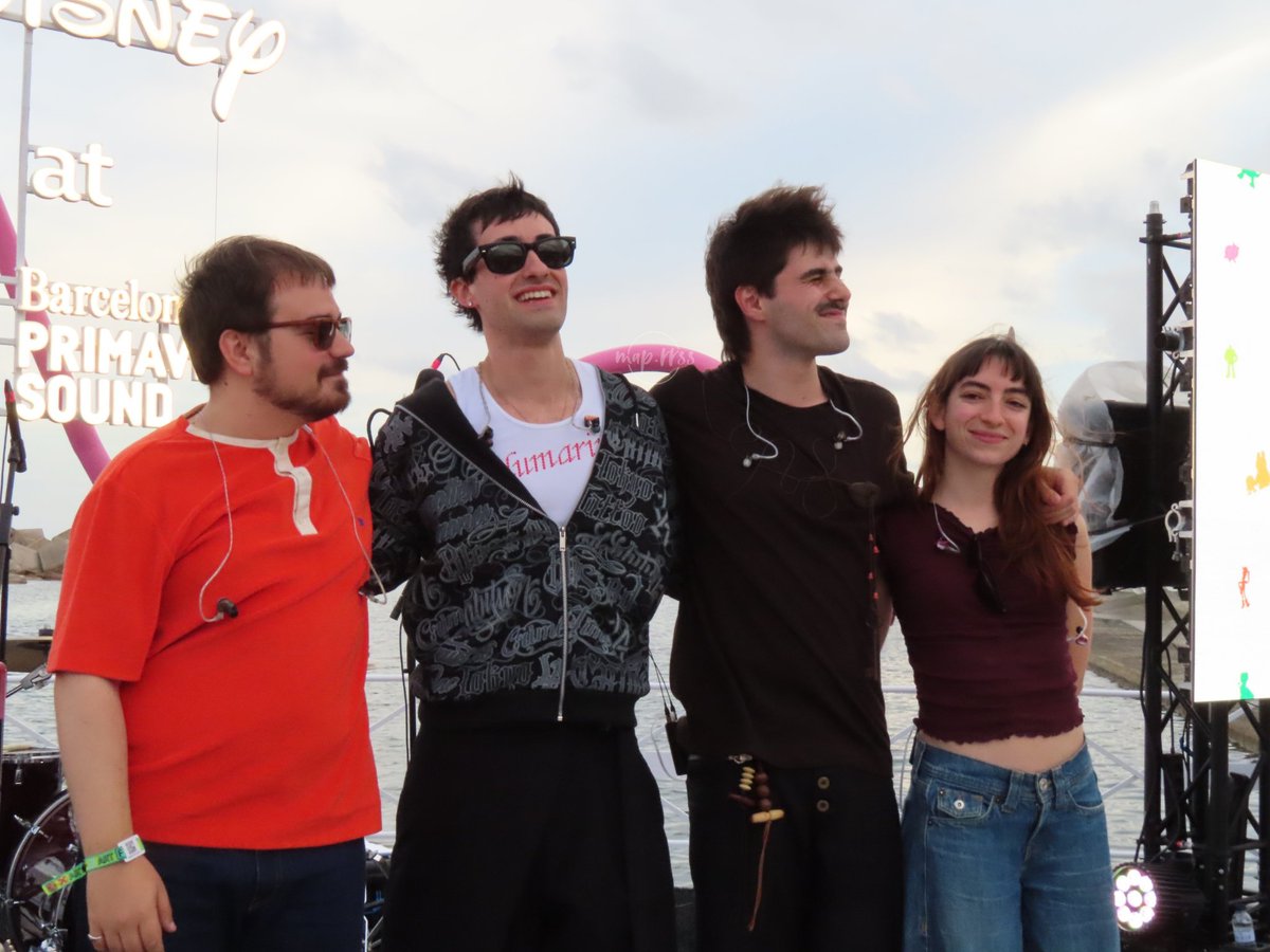 40sbonet's tweet photo. primavera sound lo fuiste todo <333 https://t.co/3jgaAnmfs9