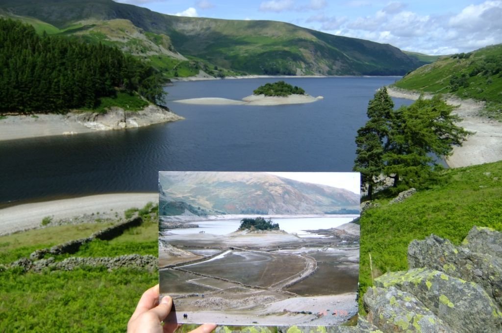 WeasleWords's tweet photo. As the UK moves into drought, prepare yourselves for the #ClimateScam fear porn.
The Summer of 1976, was difficult, but a great summer. https://t.co/rJ0d1yXj7w