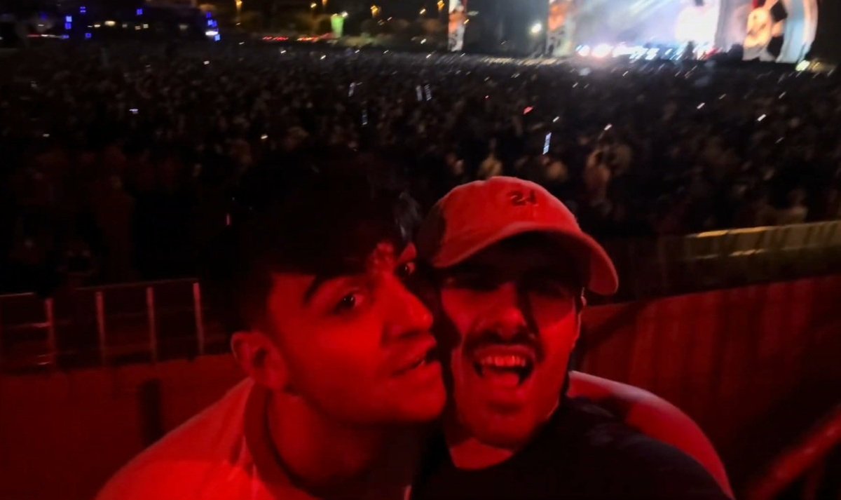 40sbonet's tweet photo. primavera sound lo fuiste todo <333 https://t.co/3jgaAnmfs9