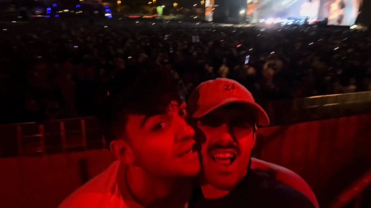 pumuuukito's tweet photo. una monada de vlog <3 https://t.co/ElfGBuwQxF