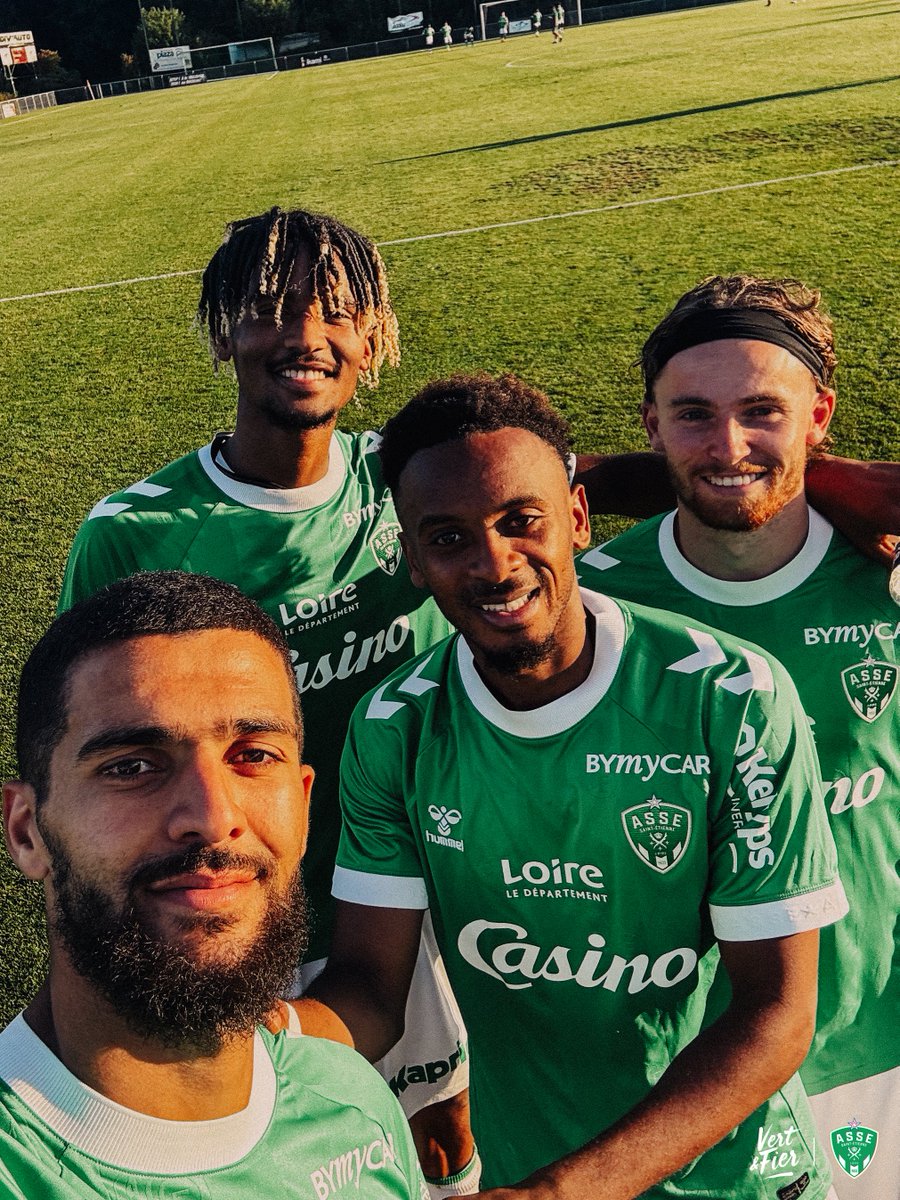 ASSEofficiel's tweet photo. Nouveaux Verts buteurs, nouveaux Verts heureux ! 🙂 https://t.co/EhDeUUyJB3