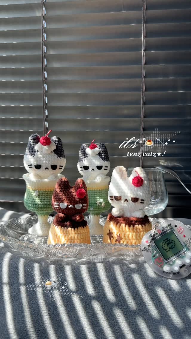 _9tenz's tweet photo. 𝙙𝙚𝙨𝙨𝙚𝙧𝙩 𝙩𝙚𝙣𝙯 𝙘𝙖𝙩𝙯 ‧₊ ᵎᵎ

⋆. fancy a parfait? ⋆˚𝜗𝜚˚⋆

just a little repost cuz the algorithm hasn't been treating my posts well. had to rely on reels for a bit to get some engagement. how's everyone else doing ?? 

pattern by @_9tenz ( heavily modified)… https://t.co/s78MVGGCp4