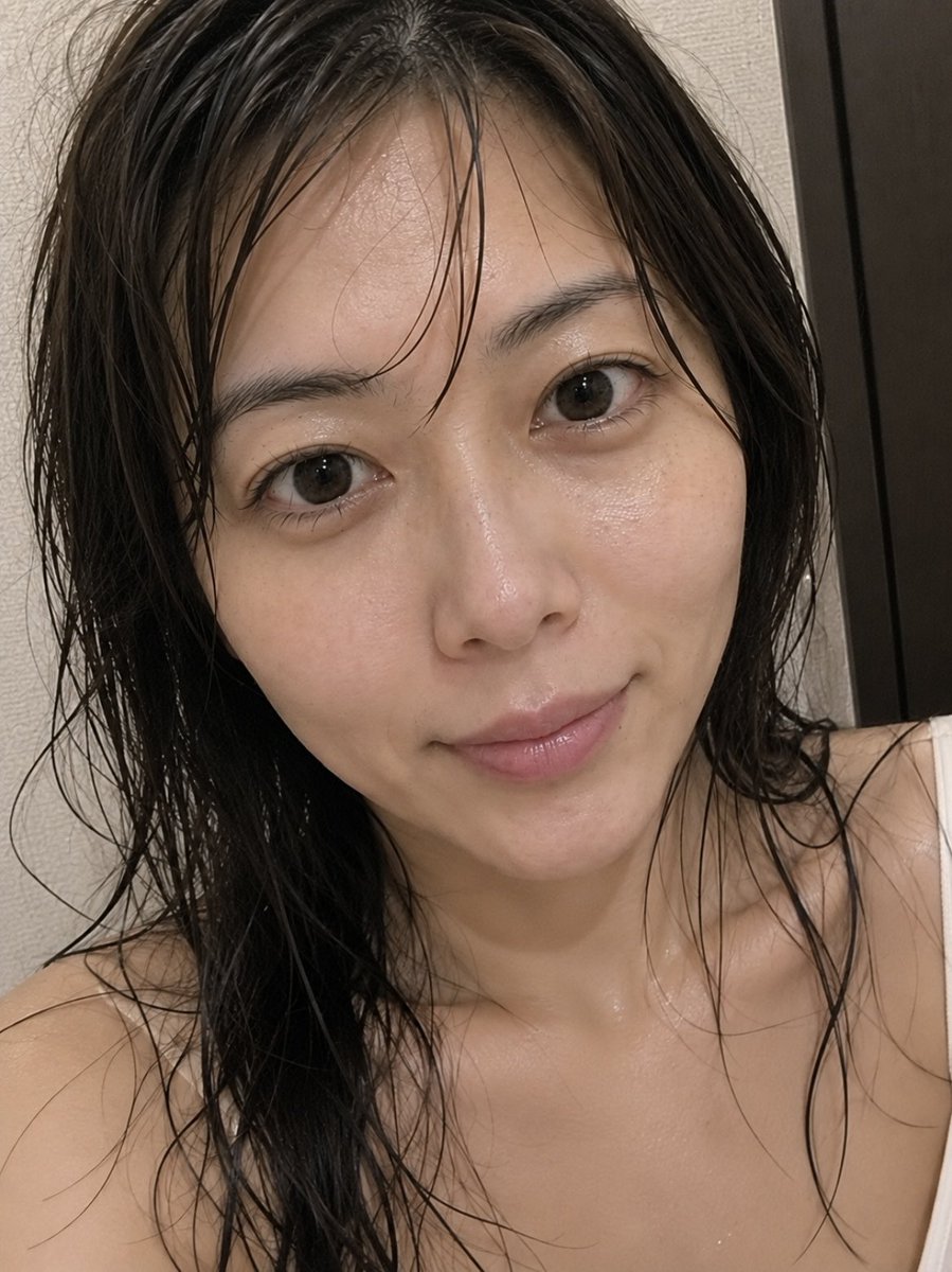 eri_deai's tweet photo. 45年も生きると
こんなに醜くなるんですね😢

DM解放してみたけど、
どうせ誰も来ないんだろうな... https://t.co/81etokdQSo