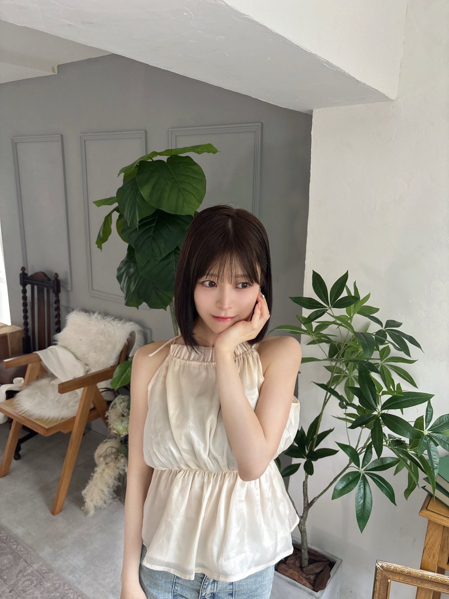 karen_bloom_'s tweet photo. おはよ🌱 https://t.co/YwYu5tPBCr