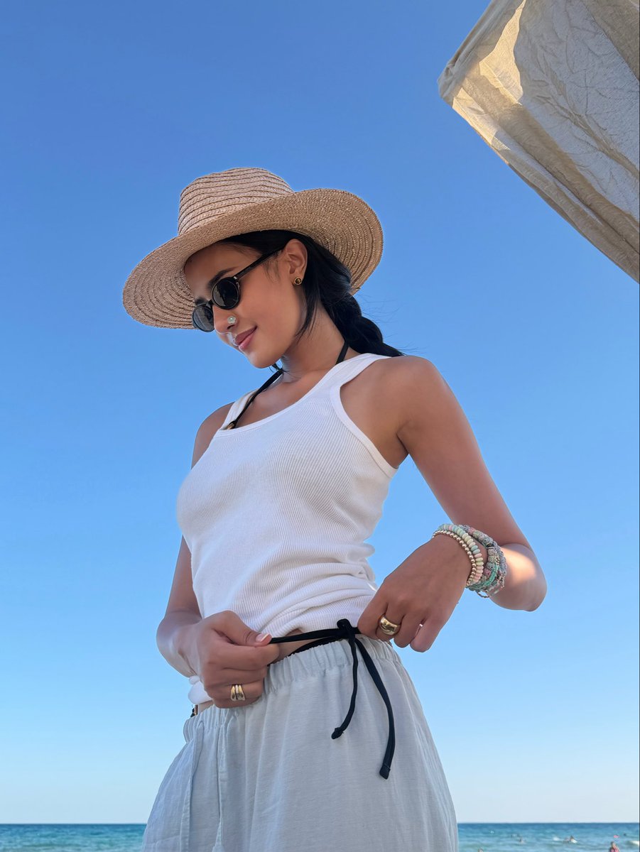 suchaaaata's tweet photo. ชอบเป็นชาวเกาะคับ เกาะแกะ🙂‍↔️🏝️
#โอปอลสุชาตา #opalsuchata https://t.co/Ww5Si5Zu6F