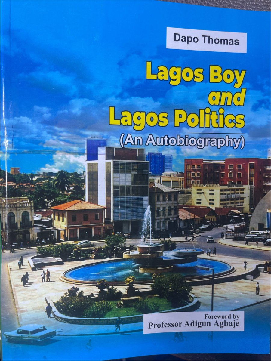 toluogunlesi's tweet photo. I went to do my regular session at @Rovingheights to see what new books are out, and I found this interesting memoir by Dapo Thomas, journalist and former SA to Governor BAT in Lagos.

Author says that as Gov of Lagos, BAT had 3 categories of commissioners, based on how he treated their Memos 😂😂😂:

1. Single View

2. Multiple View

3. ‘Burial Ground’

He’s quoting BAT here (classic BATian humor spotted):