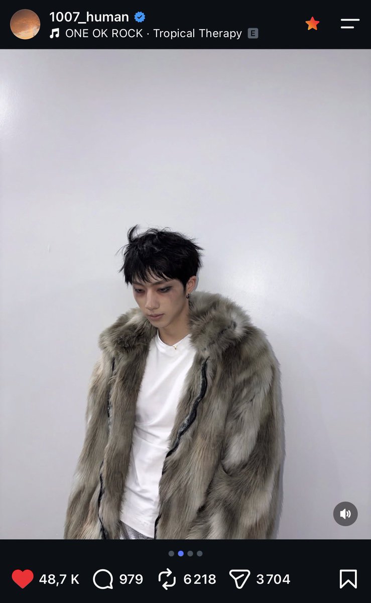 jujjk974's tweet photo. jiung posting with a one ok rock’s song and especially this one 😭😭😭😭 this means everything to me i’m sobbing https://t.co/WolEA2coMN
