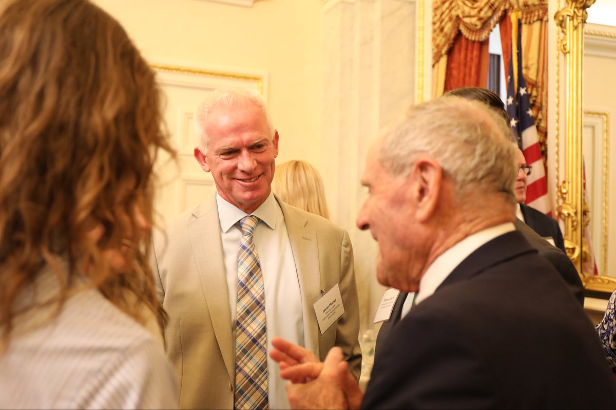 SenatorRisch's tweet photo. It was an honor to host some of Idaho’s state legislators during their visit to Washington, D.C. Whether in the statehouse or the Capitol, representing Idaho is the honor of a lifetime. God Bless the Gem State! https://t.co/jj4Z7UstWW