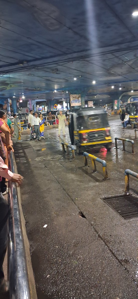 ThaneCity's tweet photo. Forcing for fixed.
@thanetraffic https://t.co/XHJsS0X3wO