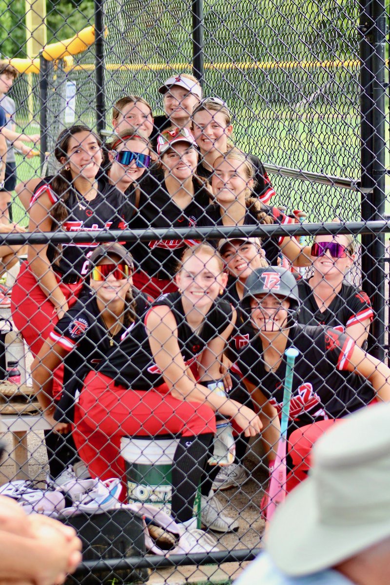 BrookeTeague09's tweet photo. Had a great season with @T2Premier16U ! There is no other place I’d rather spend my summers than competing alongside my teammates. Thankful for my coaches, teammates, and everyone who supported us throughout the season. 
• 88.1 IP
• 2.85 ERA
• 85 K
• 22 BB
• 68.5% First-Pitch Strike %
• 73.3% Weak Contact
The work continues. 

@GerryGlasco
@Coach_AT
@svanbrak
@BUMoore
@coach_diaz22
@UACoachMurphy
@adamarbour
@CoachMFrezzotti
@JoRichwood
@JalaWright14
@DukeCoachYoung
@cailey_joyce
@nix131313
@ZipsCoachZ
@JenLapicki
@Katey_hendi
@CoachLaurenKarn
@sarah_gersch19
@svsu_ryan
@chiddy3
@canfield_faith
@btholl
@CoachBrundage
@CoachJordanSB
@CoachPetikS
@CoachDobbinsSCD
@coachrwalker11
@schumann_jake
@_CoachKenton
@KarliSpaid
@Coach2K_OSU
@Coach_PetrieSB
@CoachTravisOwen
@j_tew
@CoachVeach
@ChristieNovatin
@HalleHarger
@Jamie_Trachsel
@CoachPena_BSU
@Turnin2Softball
 @bkoch1991 @CoachBallMalone @CoachDeOliveira @2Ganeff