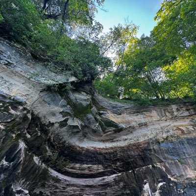 hooshy's tweet photo. Just keep hanging on. #upperpeninsula #puremichigan https://t.co/kCmO1bQJhf
