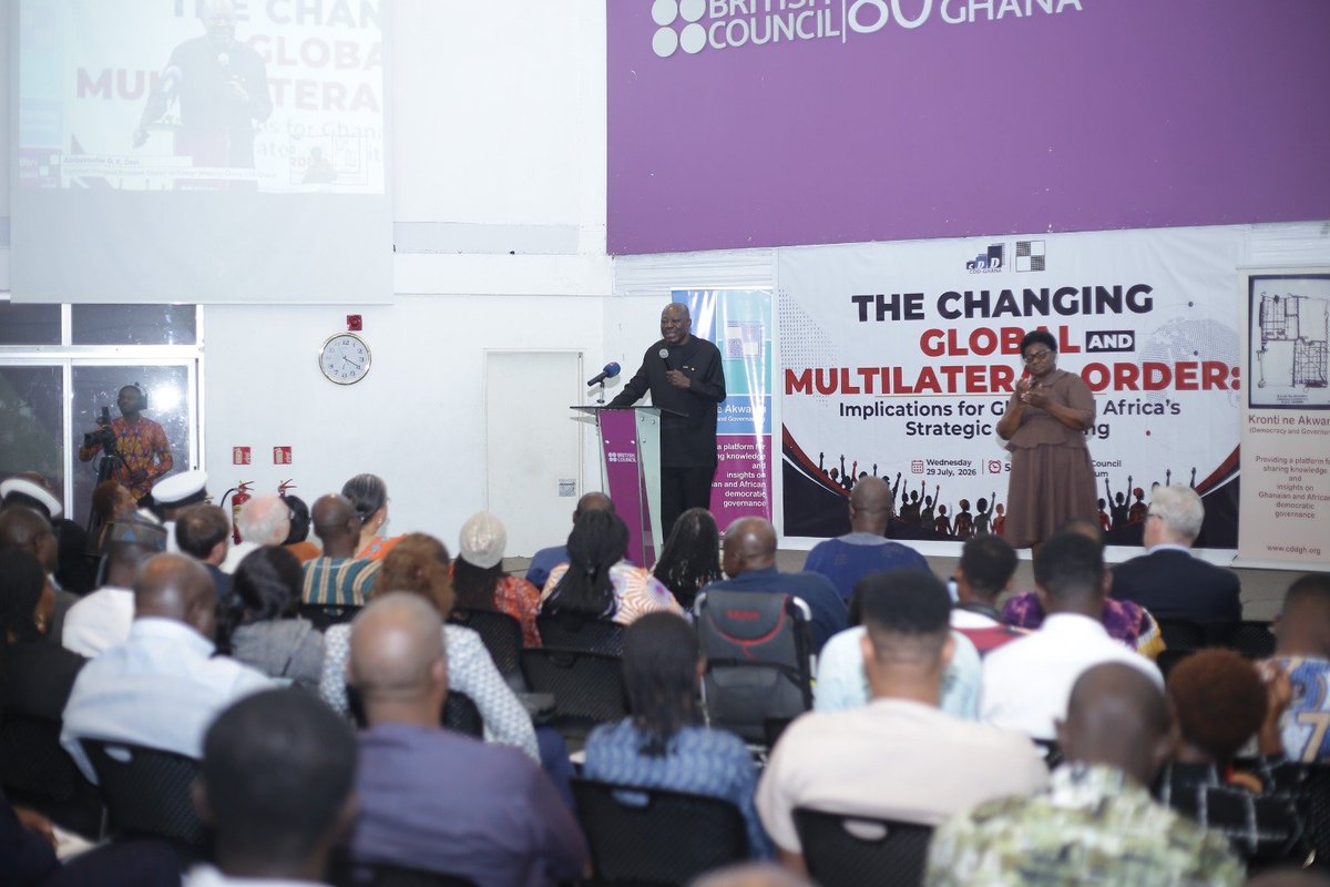 CDDGha's tweet photo. #Kronti2026

"Are we willing to consider a continental currency?"

Chairperson H.E. Ambassador D. K. Osei is delivering his opening remarks, challenging participants to think boldly about Africa's place in an evolving global order and the choices needed to strengthen the continent's strategic position.