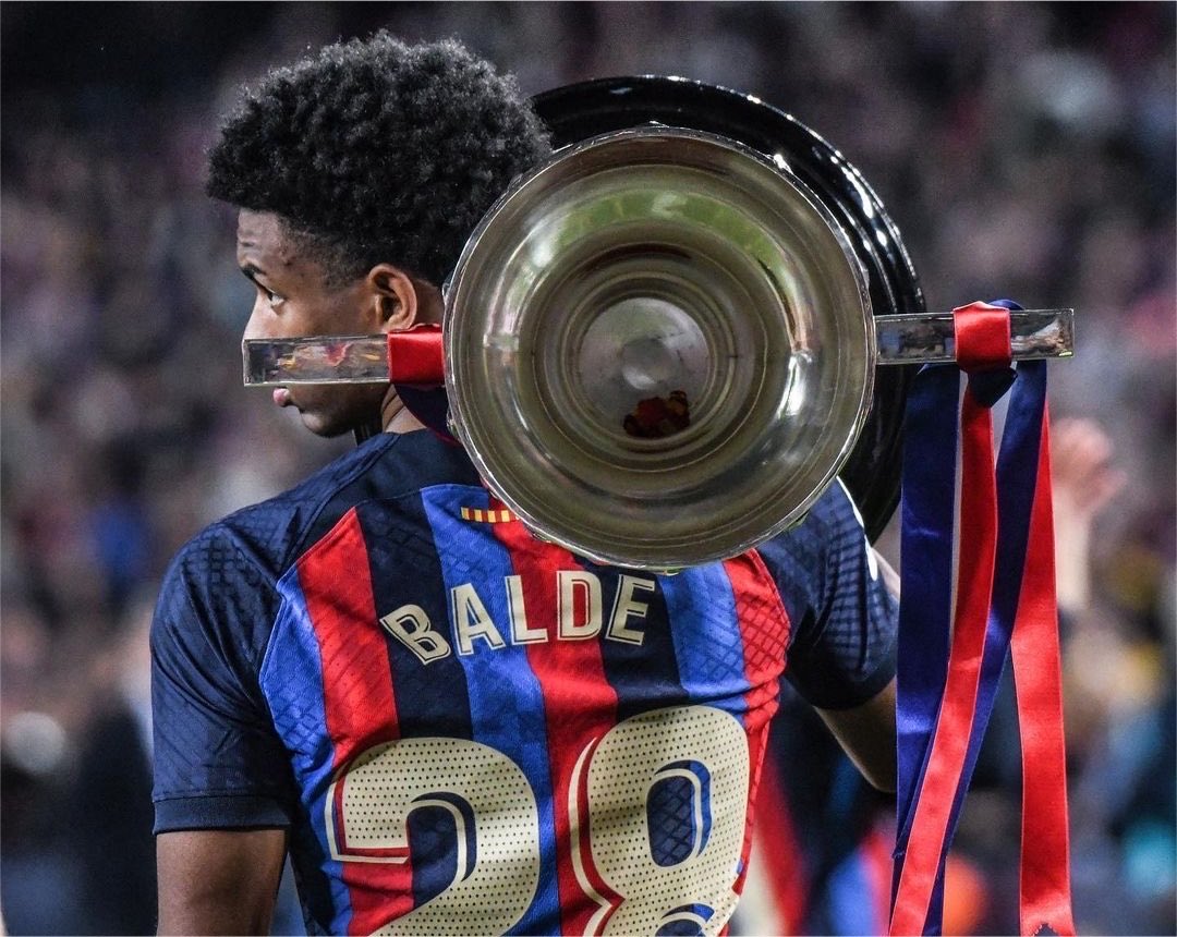ReshadRahman's tweet photo. 💙❤️ Balde: “Exit? Barça is my home. I've been in this club for 16 years, all my life. I want to succeed here, my mind is here. I'm from Barcelona, it's my house. What I think about is continuing for many more years, I’m not leaving” #Transfers 🏡 https://t.co/a1XIyTDzvs