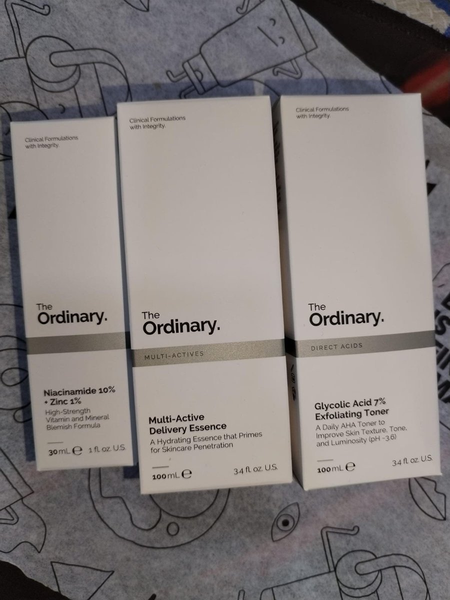 ladyvanessa91's tweet photo. Grey, mi rescatadito, está enfermo y mañana necesita sus análisis. 

En la imagen les dejo los detalles de lo que nos falta cubrir y los productos de The Ordinary que tengo disponibles.

Si pueden darme una manito con difusión o adquiriendo algo, les agradezco de corazón 🤍 https://t.co/pZ2M36YiJX