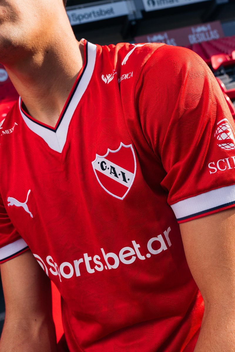 McflyGraf's tweet photo. Nuevo Manto #independiente 👏😎🇦🇹👑⚽️ https://t.co/30hMeT6SFq