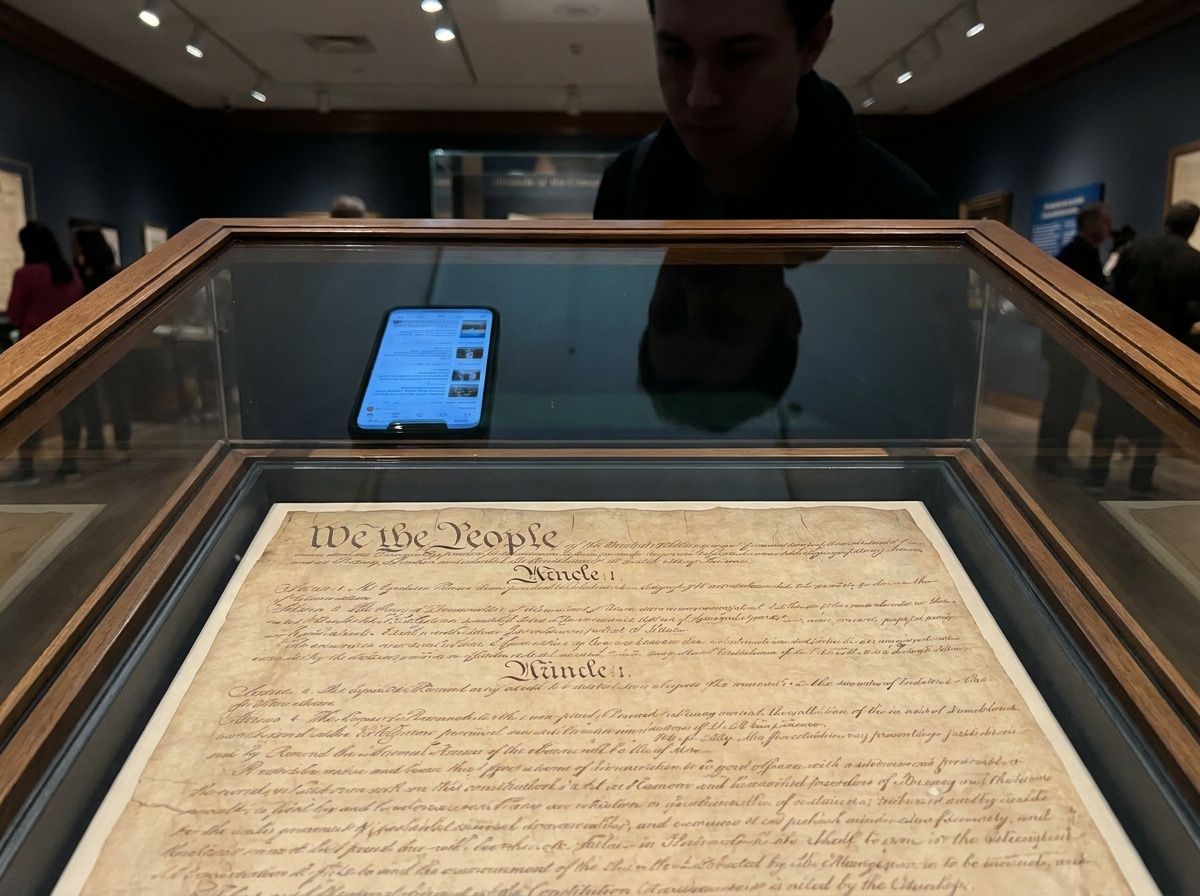 QuantumParty_'s tweet photo. The Constitution protects your speech, your property, and your privacy in the physical world. It protects almost none of them online.
A handful of private companies control the modern public square, own your personal data, and can erase your livelihood with one click.
The Internet Bill of Rights fixes that. Here is what it does. 🧵👇