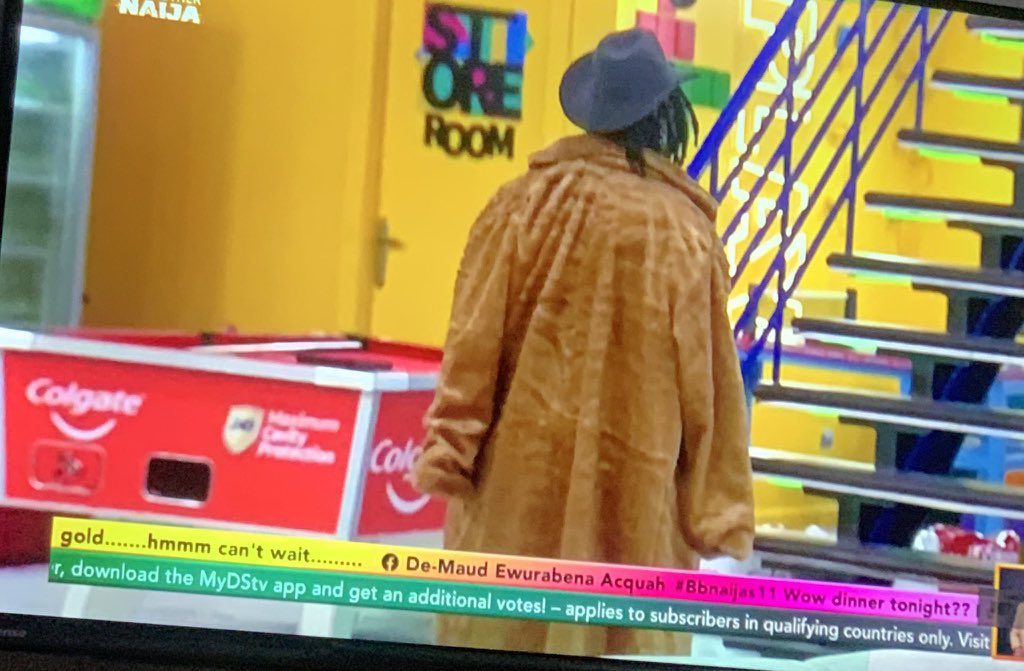 bigPauloT's tweet photo. @BBNaija Everyone Rise As We Welcome the Host 🤣🤣🤣🎤🎤 https://t.co/4DINI2mLib
