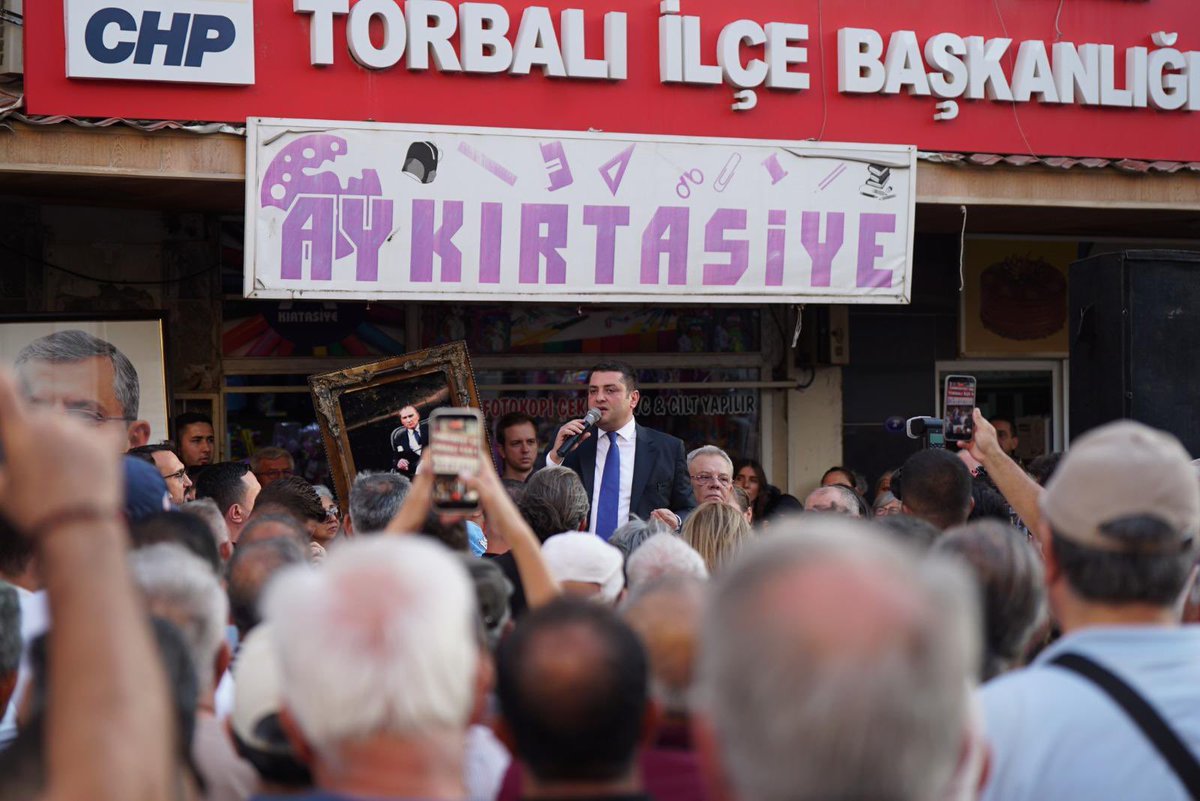 Ovunc_Demir's tweet photo. Veda etmiyoruz, iktidara yürüyoruz!

Yürüyelim Arkadaşlar.. https://t.co/G6OBfmVbwt