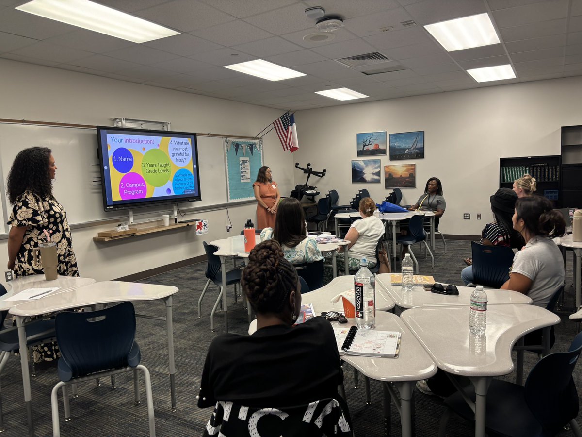 ReadandWriteBFF's tweet photo. New teacher training for @HumbleISD_PREK is always a huge success https://t.co/dKzungMR00