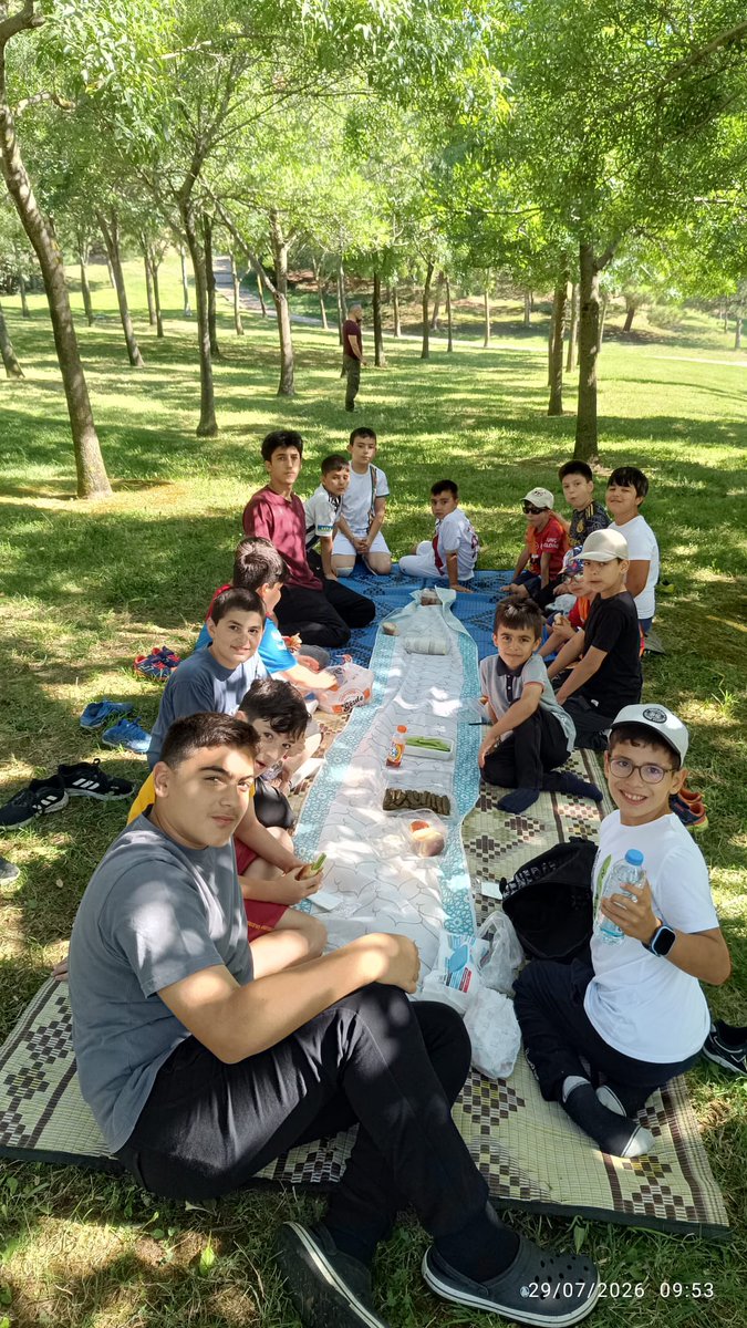 agd_pendik's tweet photo. 🔻Ortaokul Yaz-Etkinlikleri  

📍 Velibaba Mahalle Temsilciliği öğrencilerimiz  geleneksel piknik programında sosyal faaliyetlerle dolu bir gün geçirdiler.
 
#biryıldızıni̇zinde50yıl 
#binyıldahabugençlik
#kaşifingünlüğü 
#kasifindunyasi https://t.co/pCCQcknwDB
