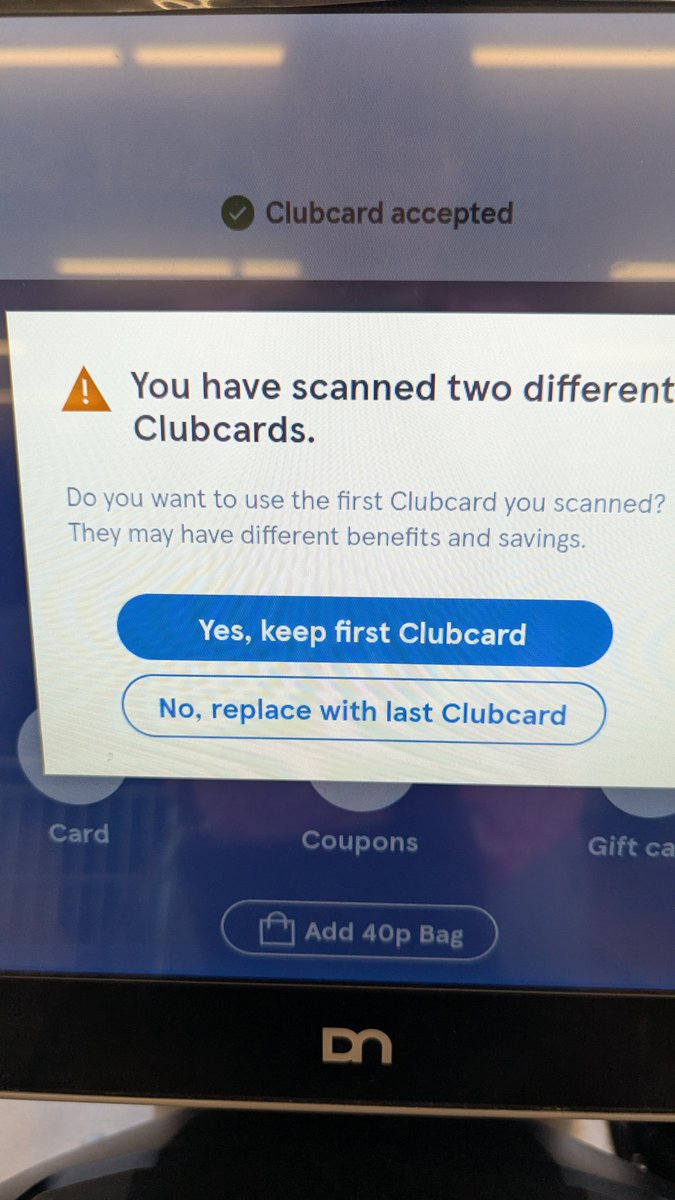 loujmcl's tweet photo. @Tesco I'm confused with this, which option is better? I need to know if my new credit card (I'm additional cardholder to my partner) has same existing clubcard number. https://t.co/KGbwaWS6ns