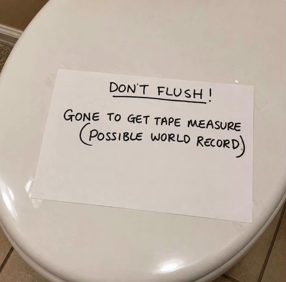 Dadsaysjokes's tweet photo. The wife loves it when I leave notes for her around the house https://t.co/tCavNlU1Lq